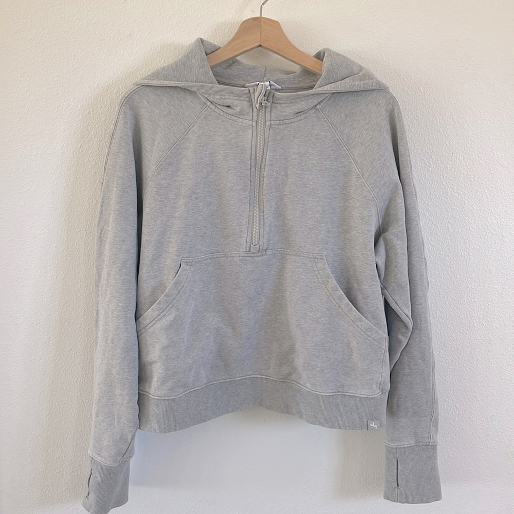 Joy Lab Sweatshirt - SUPER comfy!